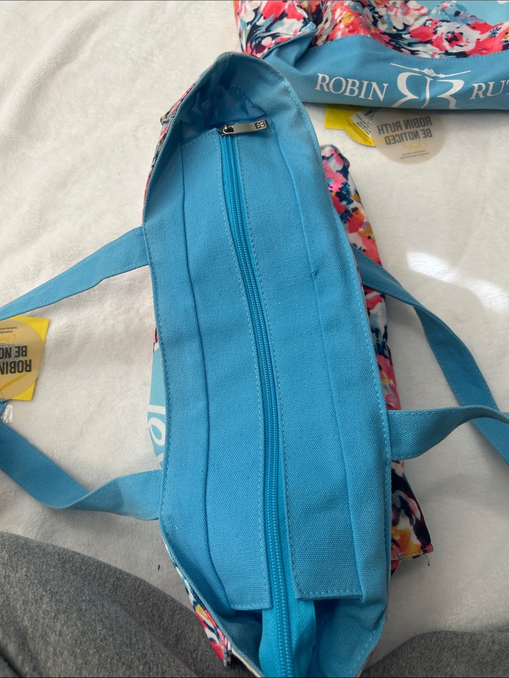 Robin Ruth Turquoise Floral Texas Tote - Picture 4 of 4